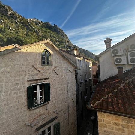 Athos Guesthouse Kotor Dış mekan fotoğraf